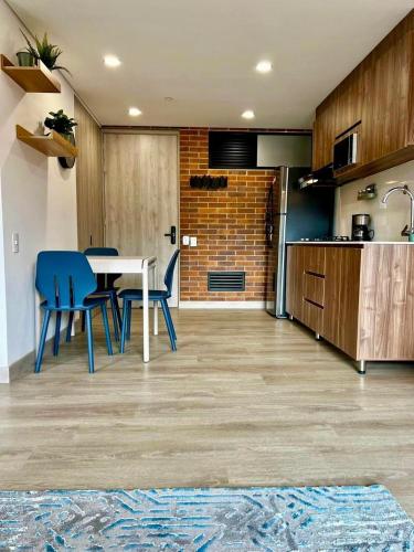 Kuchyň nebo kuchyňský kout v ubytování Apartamentos en Laureles Medellin con Aire Acondicionado