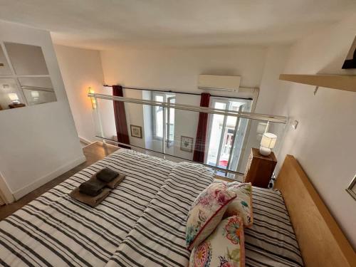 Tranquil Studio with Mezzanine in Carre dOr