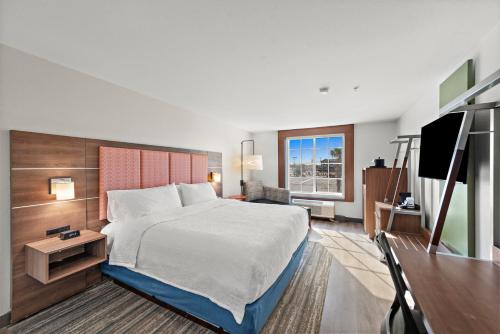 Кровать или кровати в номере Hampton Inn by Hilton Calexico