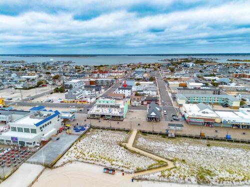 an aerial view of a town with a crowd of people at Unlimited Ocean Views 5 BR 5 Bath Beach Block in Seaside Heights