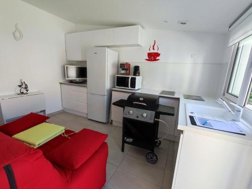 Photo de la galerie de l'établissement Maison avec jardin, piscine et parking à 150m de la plage - FR-1-776-112, à Argelès-sur-Mer