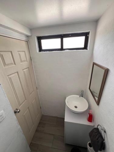 Bilik mandi di KAVA lofts