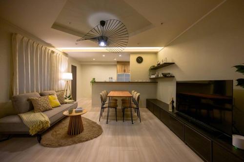 Origami-ya Stay Zen - Luxury Asakusa Penthouse
