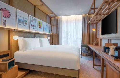 Katil atau katil-katil dalam bilik di Canopy by Hilton Cannes