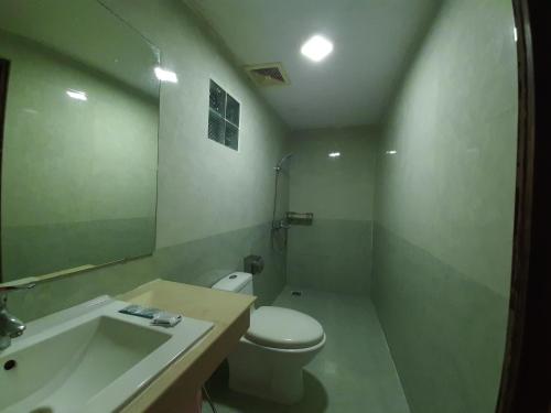Vang Vieng Sky Mountain View Hotelにあるバスルーム