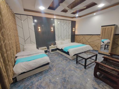 Katil atau katil-katil dalam bilik di Hotel Park Way & Restaurant