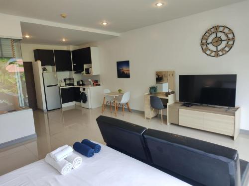 Φωτογραφία από το άλμπουμ του AtKaronWithChadaB210 στην Παραλία Καρόν