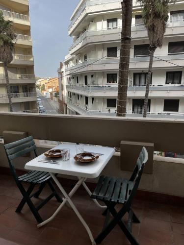 Photo de la galerie de l'établissement Studio équipé pour 4 personnes, proche plage - 2CALYPI/2, à Canet