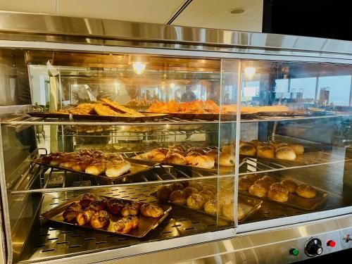 Φαγητό σε αυτό το ξενοδοχείο ή κάπου εκεί κοντά