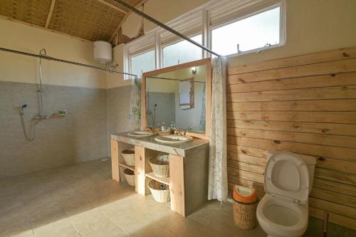 Un baño de Bwindi Orugano Lodge