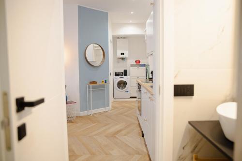 Bright 2-room apartment for friends and relatives photo 9