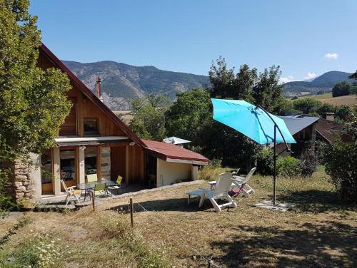 Un paisaje natural cerca de la casa vacacional