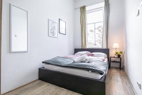 Elegant Private Rooms Close to Millennium City