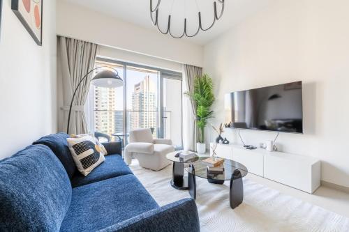 Elegant 2BR in Burj Royale