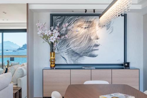 1973 - Luxurious waterfront apartment Croisette