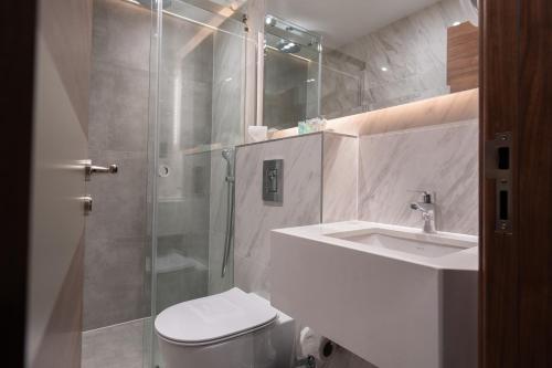 Un baño de St Mark's - Merit Hotels