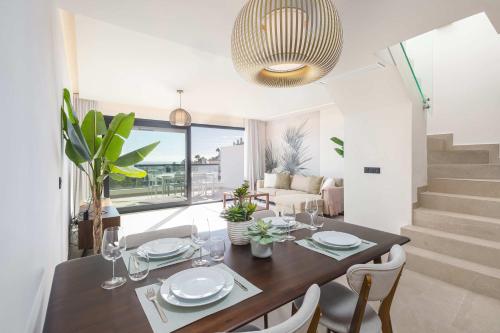 Marbella Lake Luxe Duplex Penthouse Scenic Views