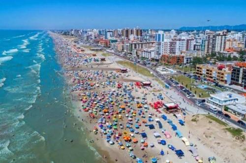 Pantai di atau dekat dengan apartmen