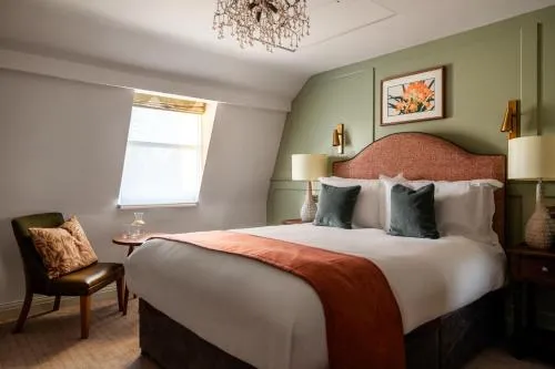 Coach & Horses Hotel photo 14