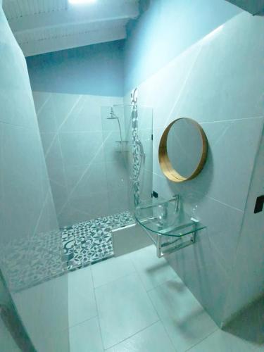 Luxury Villa at Poblado 6 BDRM Epic Manorにあるバスルーム