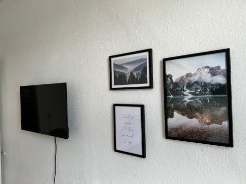TV a/nebo společenská místnost v ubytování Rheinberg Zentrum