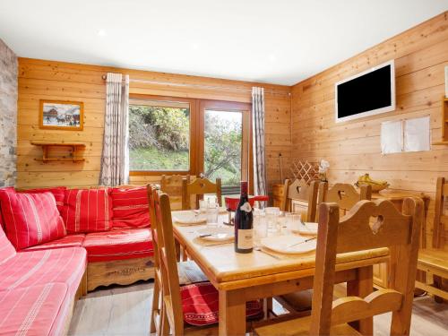 Apartment Le Petit Savoyard-5 by Interhome