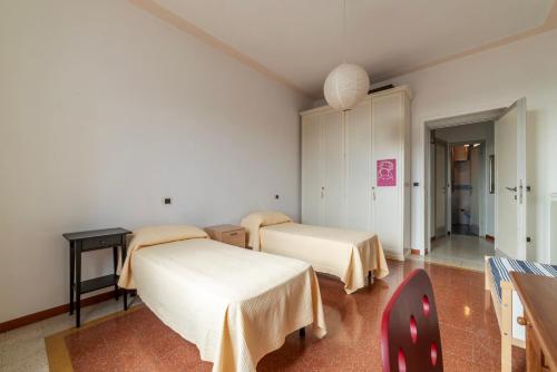 GuestHost - Bright and roomy apartment in Flaminio district