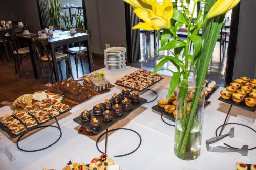 Jídlo v hotelu nebo okolí