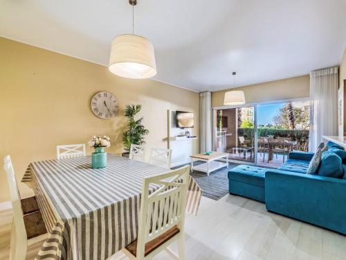 Apartment Lux Rocha by Interhome