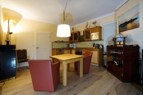 Fotografie z fotogalerie ubytování Maisonette Seebrise Mit Seeblick Am Strand v destinaci Flessenow