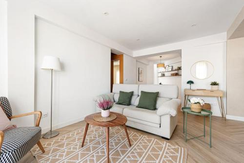 Mota Málaga Apt Downtown and commercial area