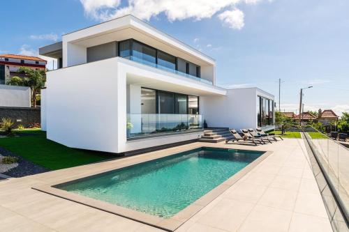 Villa Lunarenzo seaview, Pool, AC, parking