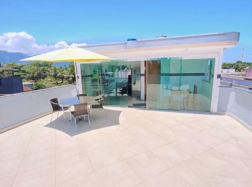 Μπαλκόνι ή βεράντα στο Quarto Mar CasaMar hospedagem