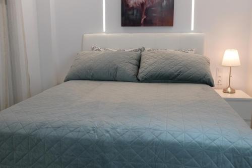 Coral Apartment with free private parking of stayinthess