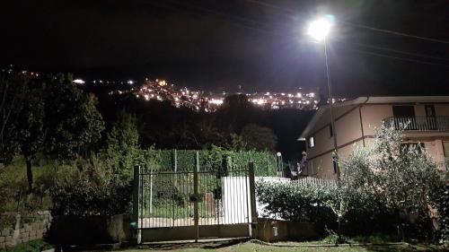 a street light on top of a house at night at Casa Vacanze L'Amedeo in Serrone