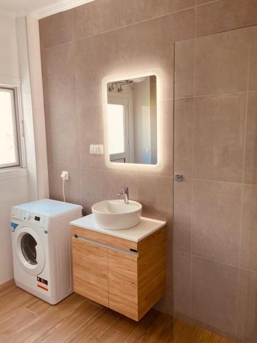 Loutraki Cubes Apartment