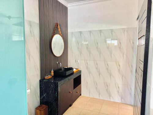 Φωτογραφία από το άλμπουμ του Kelingking Mesari Villa and Spa σε Nusa Penida