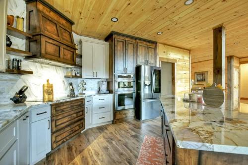 Gallery image of Hidden Valley Hideaway in Murphy