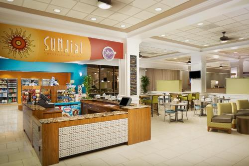 Coin salon dans l'établissement Wyndham Garden Lake Buena Vista – Disney Springs® Area