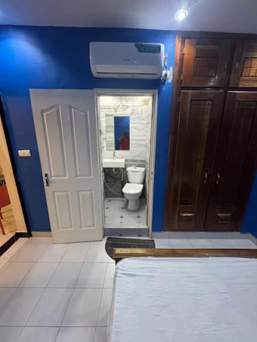 Kylpyhuone majoituspaikassa STUDIO A Mbour