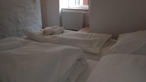 Un ou plusieurs lits dans un hébergement de l'établissement NRV twee-persoonskamer met gemeenschappelijke keuken
