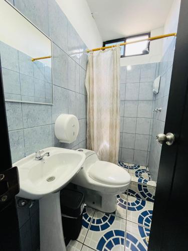 Ένα μπάνιο στο Apartamento familiar Talo