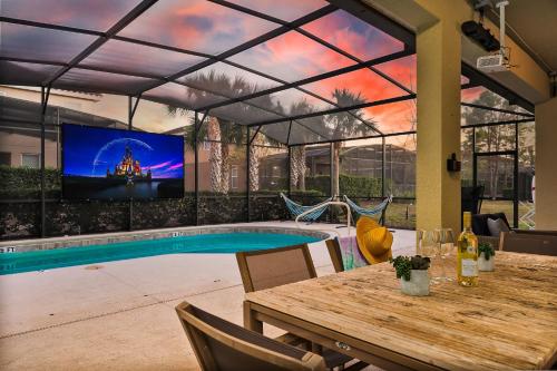 Heated Pool Hot Tub Lazy River Game Room photo 10