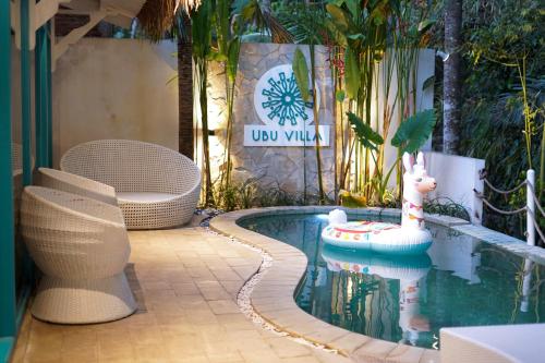 Kolam renang di atau dekat dengan Ubu Villa Blekik - 2 Bedrooms Villa with River View
