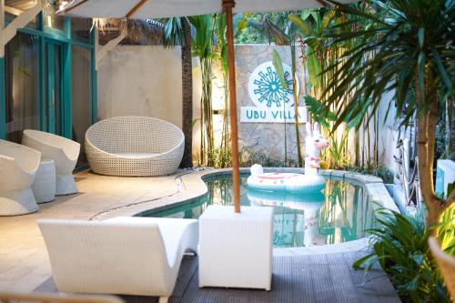 Kolam renang di atau dekat dengan Ubu Villa Blekik - 2 Bedrooms Villa with River View