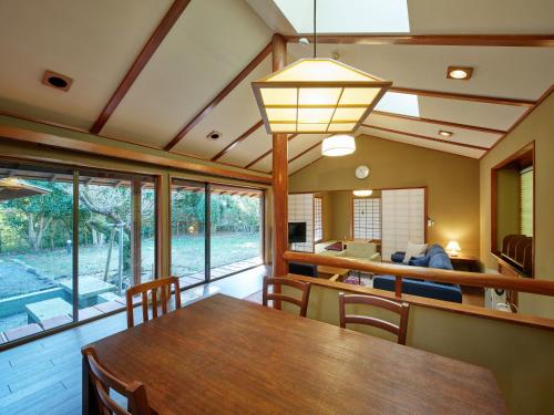Ito Omuro onsen KAGURATEI 伊東 大室温泉 神楽邸 -温泉付-