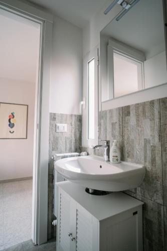 Romantic apartment [Metro A Ponte Lungo]