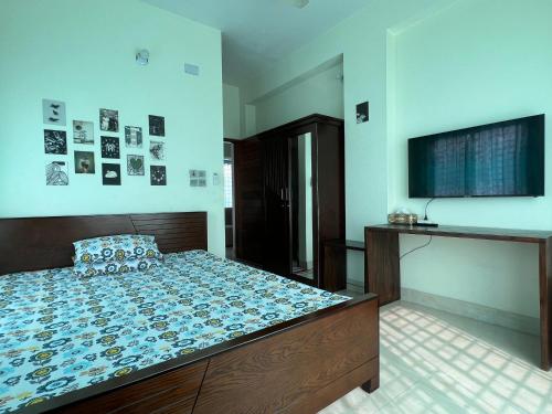 Fully furnished, one bedroom apartment with kitchen, washroom etc B007