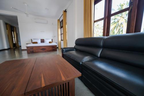 Χώρος καθιστικού στο Sky House Ahangama