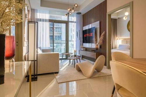 51st Floor Canal View 2BR Luxe Flat - Downtown Dubai